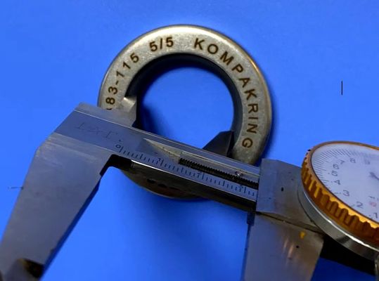 مانع روغن فشار بالا با مواد فولاد+PTFE برای موتور پمپ دنده مدل P-51